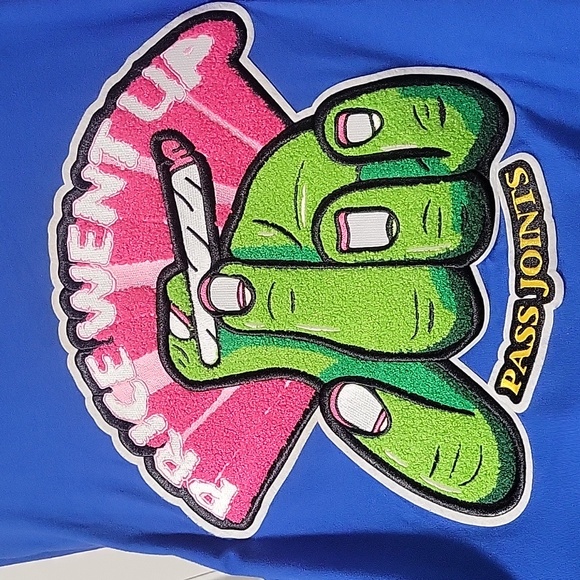 AUTHENTIC WEDDING CAKE TSHIRT. NWOT - Picture 8 of 13